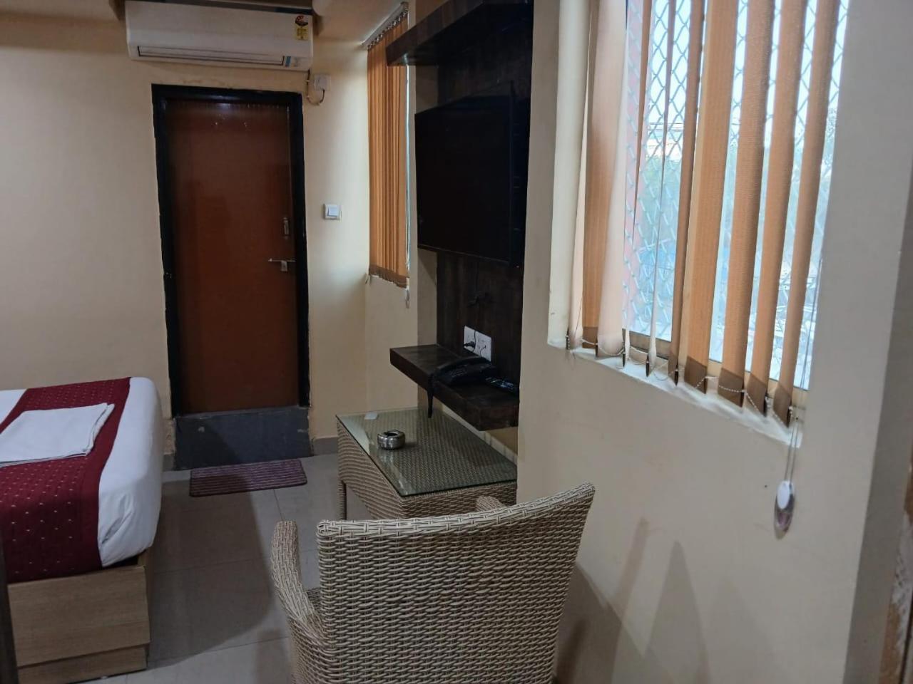 Blossoms Room Hotel Alekhya Residency- Luxury Lollection 海得拉巴 外观 照片