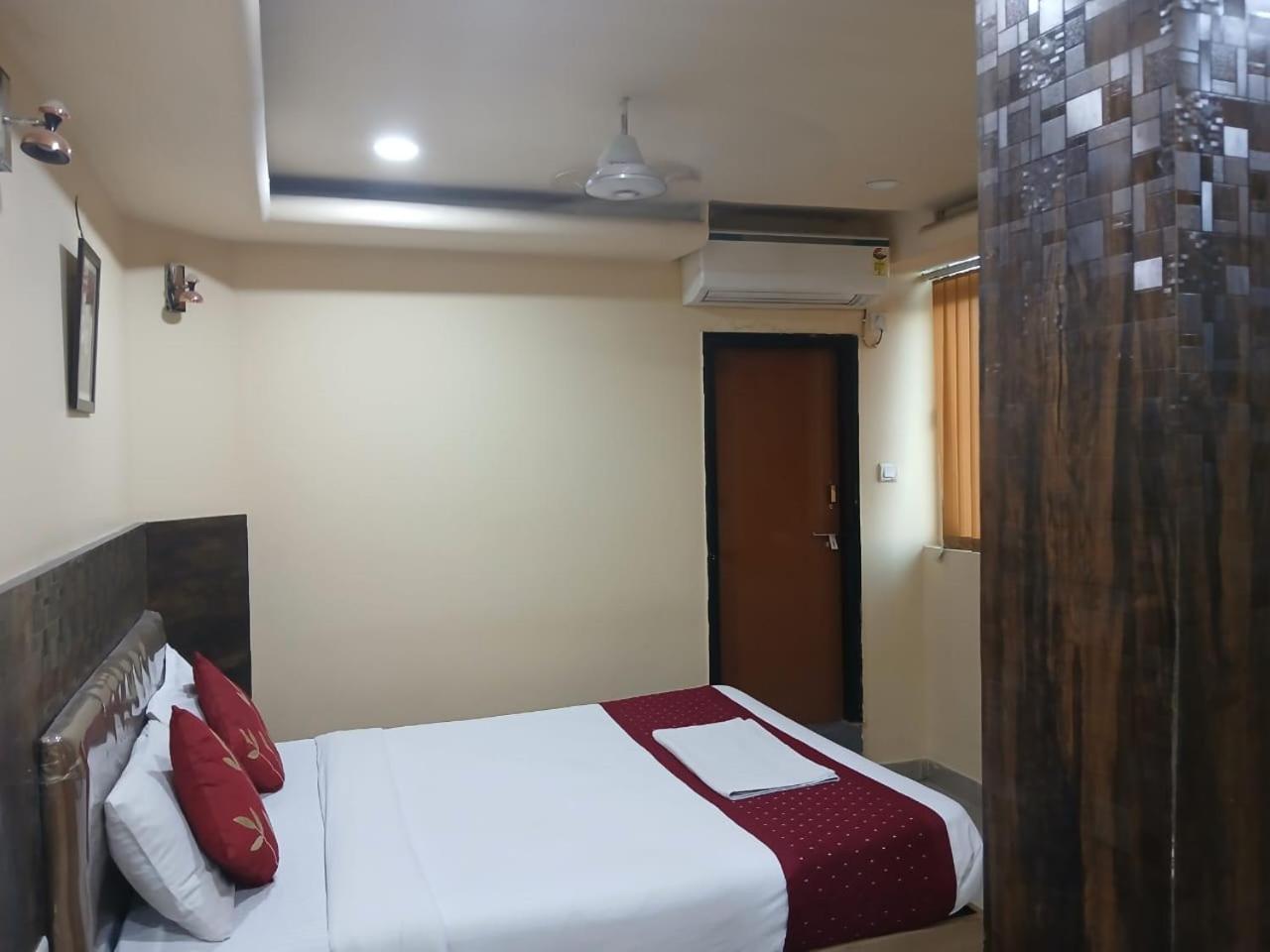 Blossoms Room Hotel Alekhya Residency- Luxury Lollection 海得拉巴 外观 照片