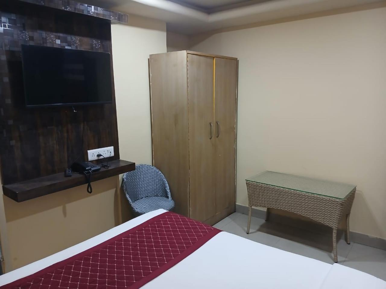 Blossoms Room Hotel Alekhya Residency- Luxury Lollection 海得拉巴 外观 照片